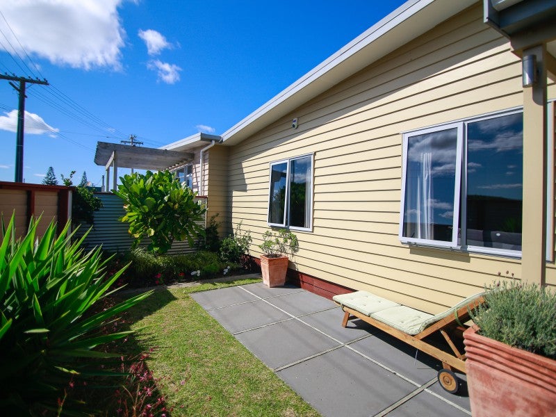 8 Warren Street, Foxton Beach, Foxton - Carousel 26