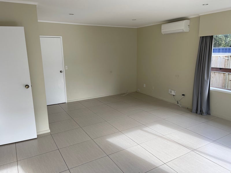2/12 Clovelly Road, Bucklands Beach, Auckland - Carousel 6