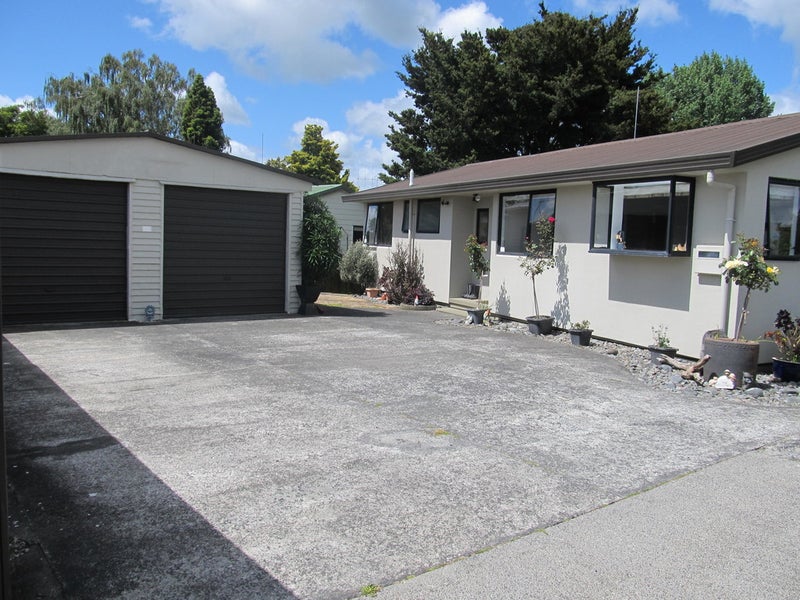 10B Odette Street, Bader, Hamilton - Carousel 18