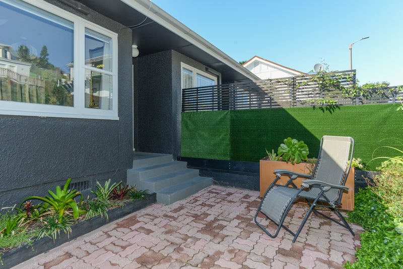73B Shakespeare Road, Bluff Hill, Napier - Carousel 16