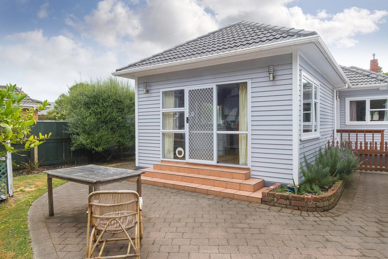 42 Brook Street, Waterloo, Lower Hutt - Carousel 19