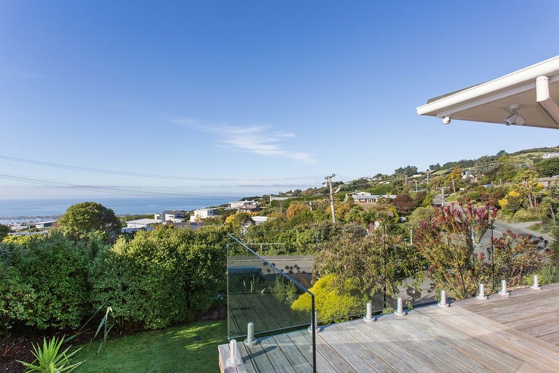 2/54 Belleview Terrace, Mount Pleasant, Christchurch - Carousel 2
