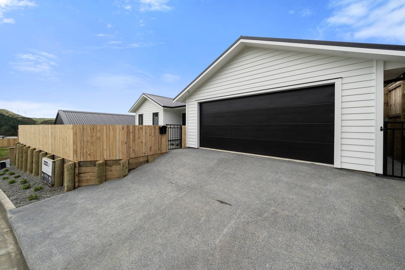 21 Prestbury Grove, Churton Park, Wellington - Carousel 19