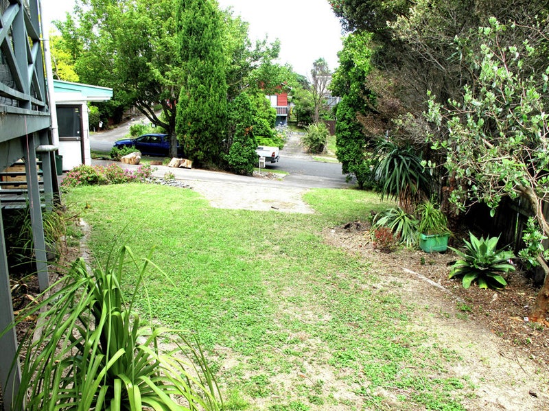 10 Courant Place, Clover Park, Auckland - Carousel 2