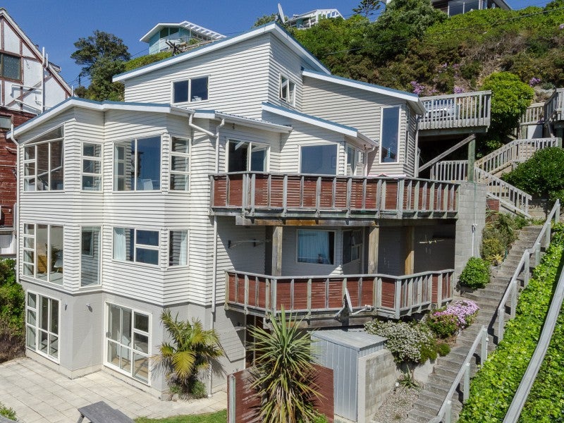 79 View Road, Houghton Bay, Wellington - Carousel 1