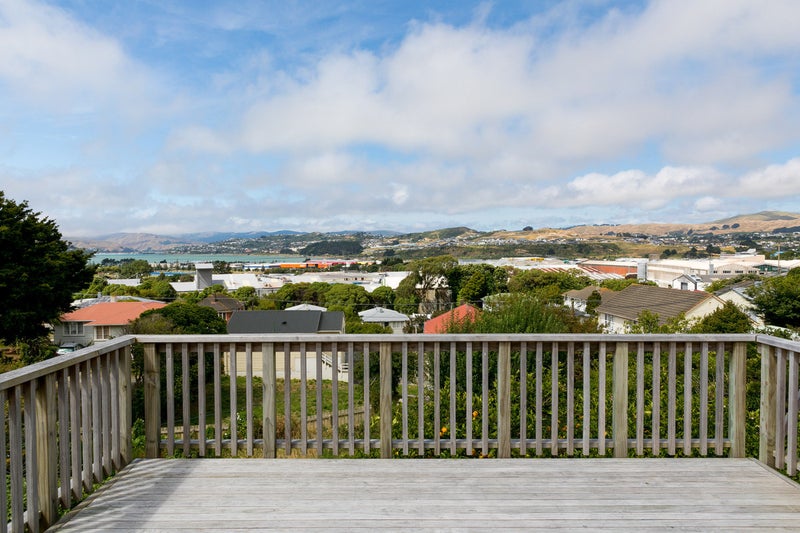 15 Waiho Terrace, Elsdon, Porirua - Carousel 1