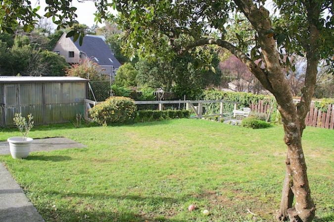 208 Dowse Drive, Maungaraki, Lower Hutt - Carousel 2