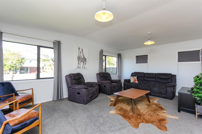29 Gardenia Avenue, Bell Block, New Plymouth - Carousel 2