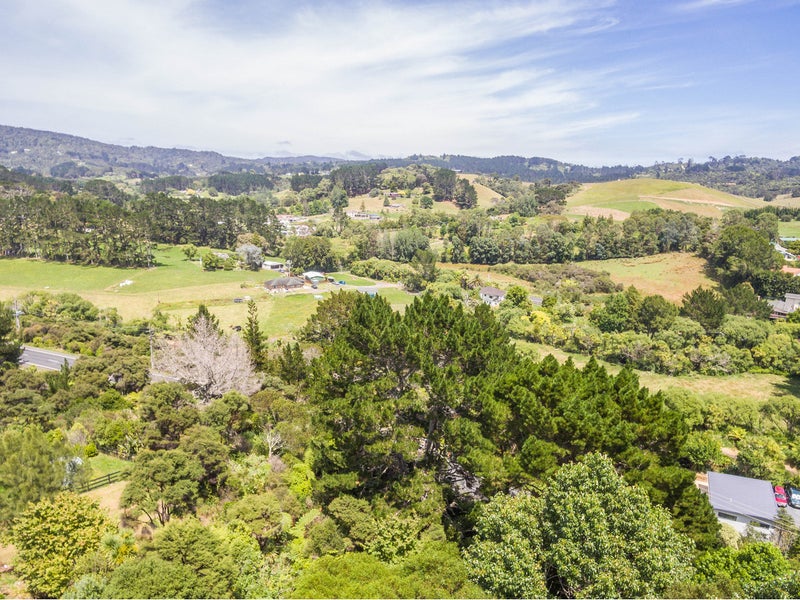 14 Mcentee Road, Waitakere, Auckland - Carousel 20