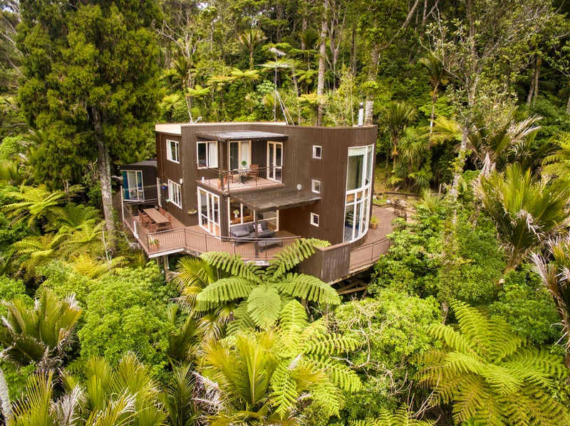 128 Carter Road, Oratia, Auckland - Carousel 1