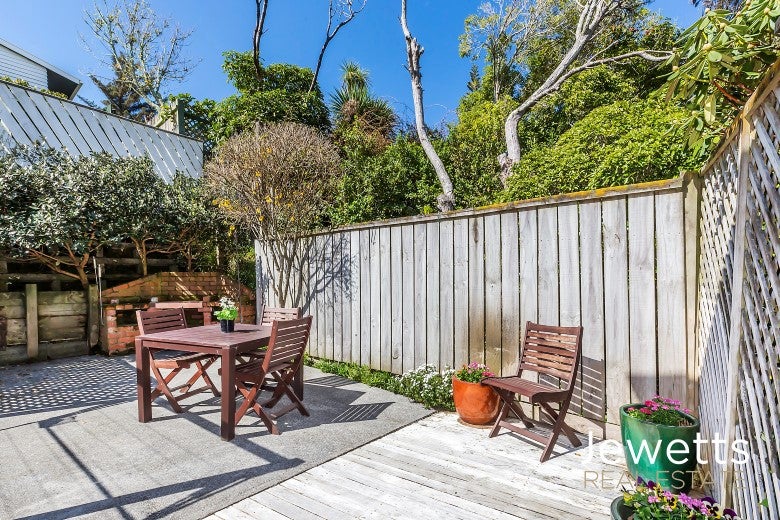 19 Duthie Street, Karori, Wellington - Carousel 20