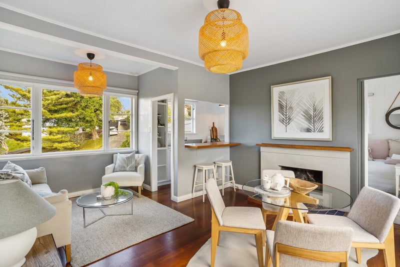 11 Freyberg Avenue, Sandringham, Auckland - Carousel 2