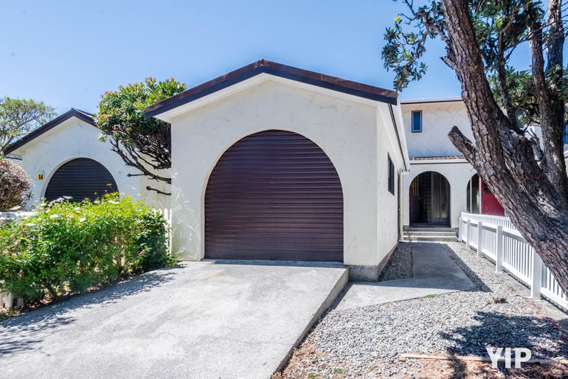 12A Te Kiteroa Gr, Churton Park, Wellington - Carousel 2