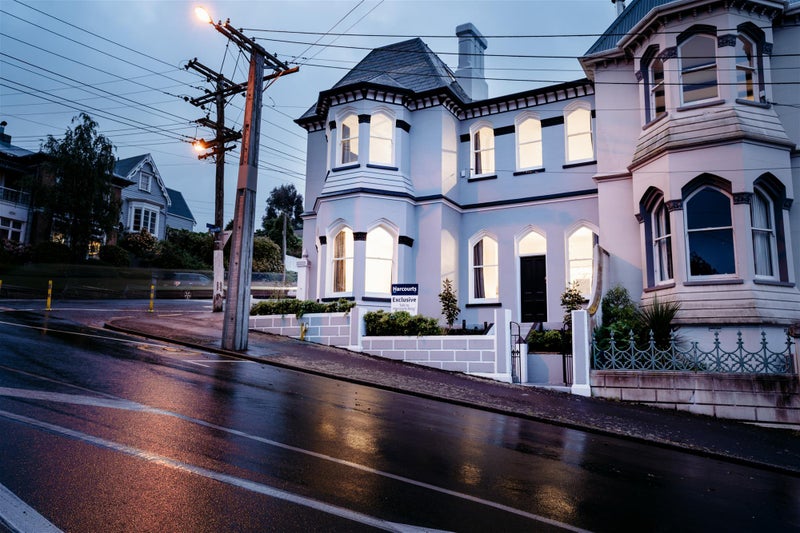 50 Manor Place, Dunedin Central, Dunedin - Carousel 1