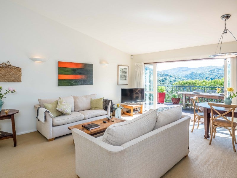 79 Old Porirua Road, Ngaio, Wellington - Carousel 2