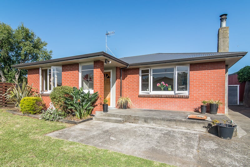 83A Kiwi Road, Raumati Beach, Paraparaumu - Carousel 1