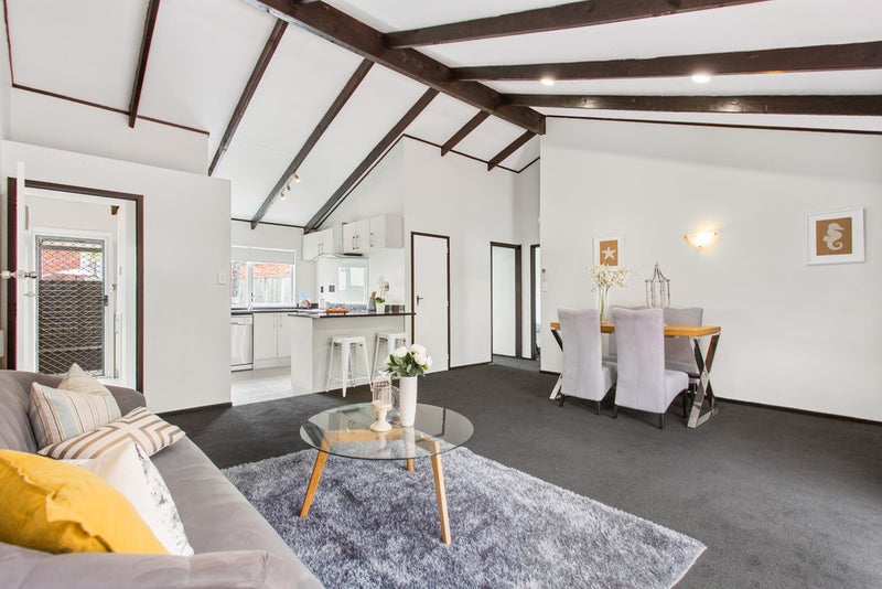 4/6 Griffen Park Road, Mount Roskill, Auckland - Carousel 2