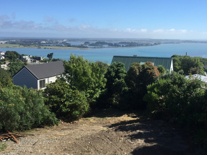 6 Westmere Lane, Mount Pleasant, Christchurch - Carousel 1