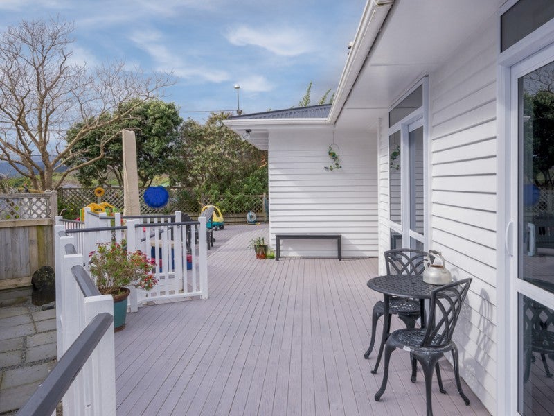 105 Matai Road, Raumati South, Paraparaumu - Carousel 2