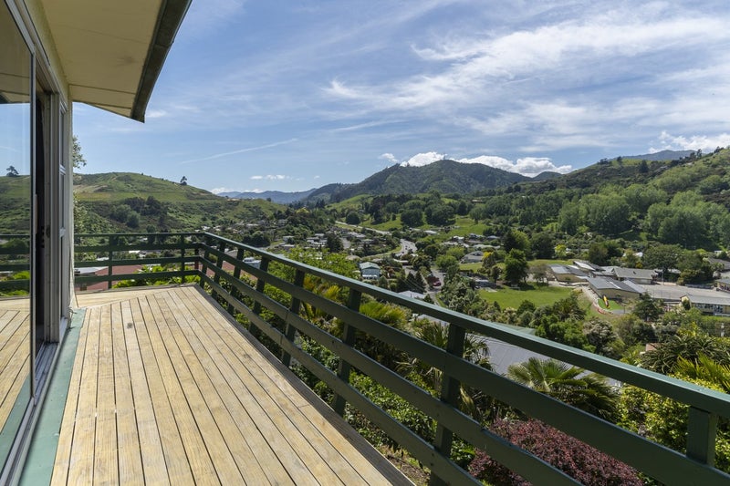 8 Jerningham Street, Enner Glynn, Nelson - Carousel 2