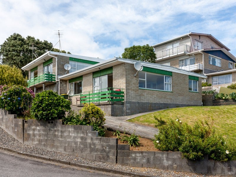 1/21 Port View Crescent, Moturoa, New Plymouth - Carousel 23