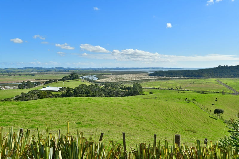 318 Kaipara Coast Highway, Kaukapakapa - Carousel 2