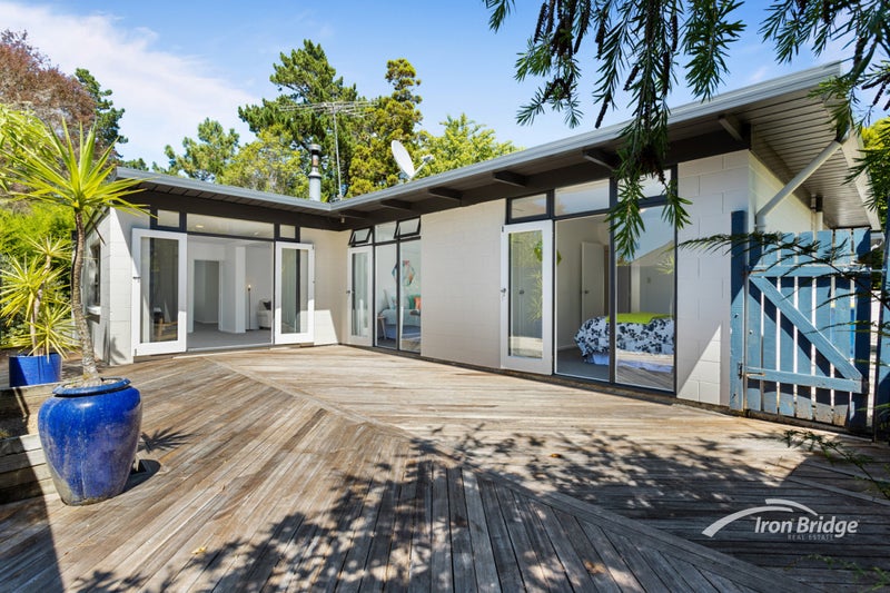 36 Portobello Place, Torbay, Auckland - Carousel 1