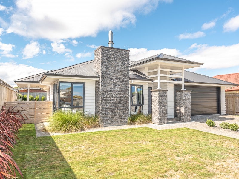 26 Somerset Road, Springvale, Whanganui - Carousel 1