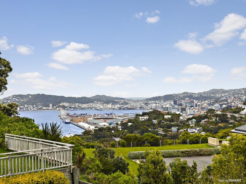 52 Waru Street, Khandallah, Wellington - Carousel 2