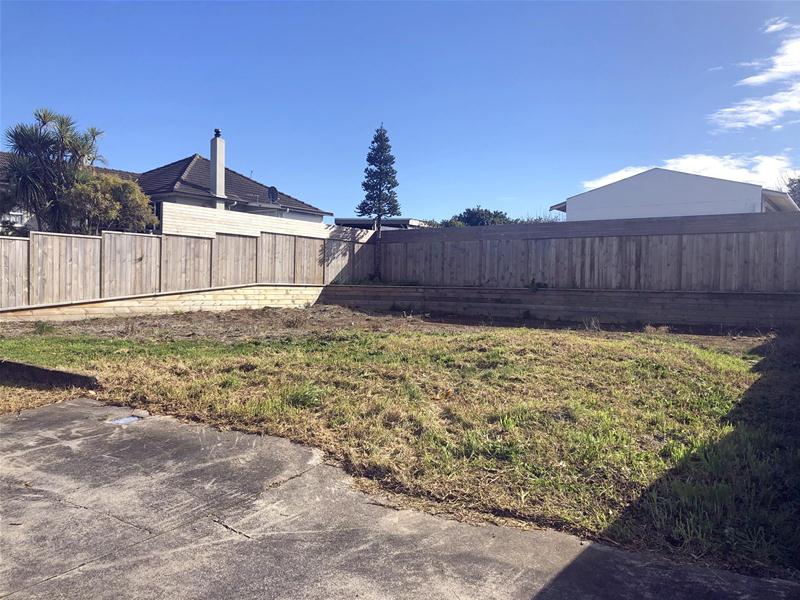88 Clawton Street, Westown, New Plymouth - Carousel 1