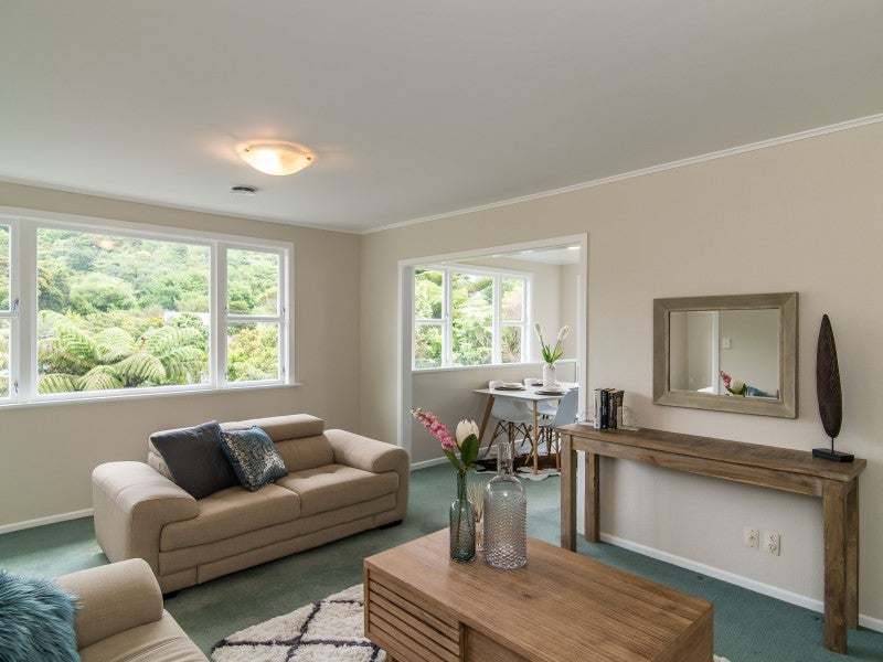 81 Parkvale Road, Karori, Wellington - Carousel 2