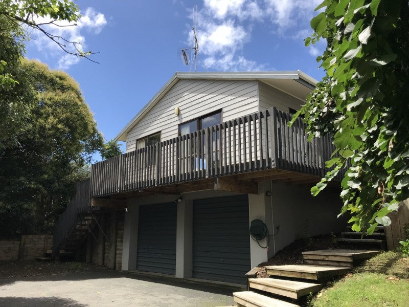 142A Rimu Street, Maeroa, Hamilton - Carousel 1