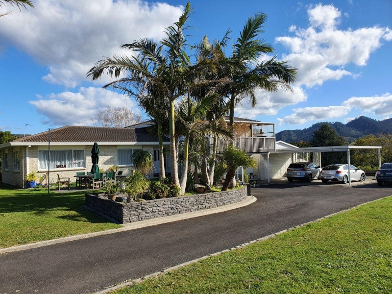 237 Tanners Point Road, Katikati - Carousel 1