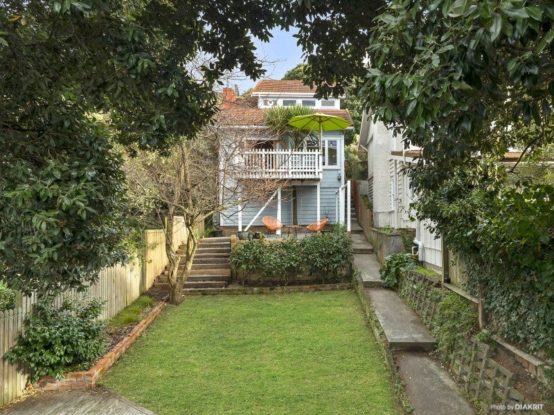 161 Sutherland Road, Lyall Bay, Wellington - Carousel 2