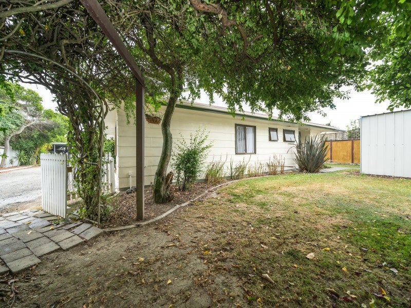 181 Milson Line, Milson, Palmerston North - Carousel 19