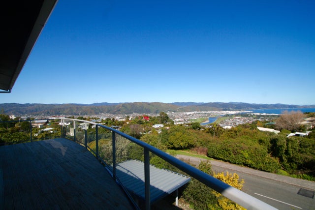 28 Pekanga Road, Normandale, Lower Hutt - Carousel 2