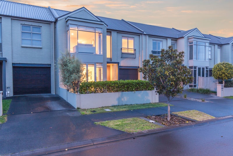 20 Garin Way, Stonefields, Auckland - Carousel 1