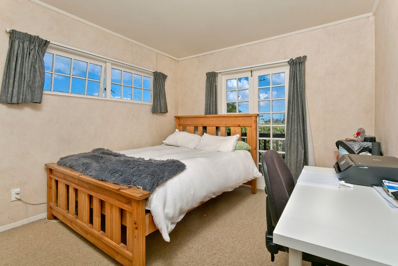 27 Wairau Road, Forrest Hill, Auckland - Carousel 26