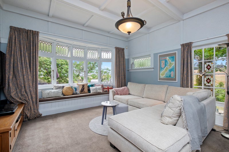 122 Reid Road, Waiuku - Carousel 2