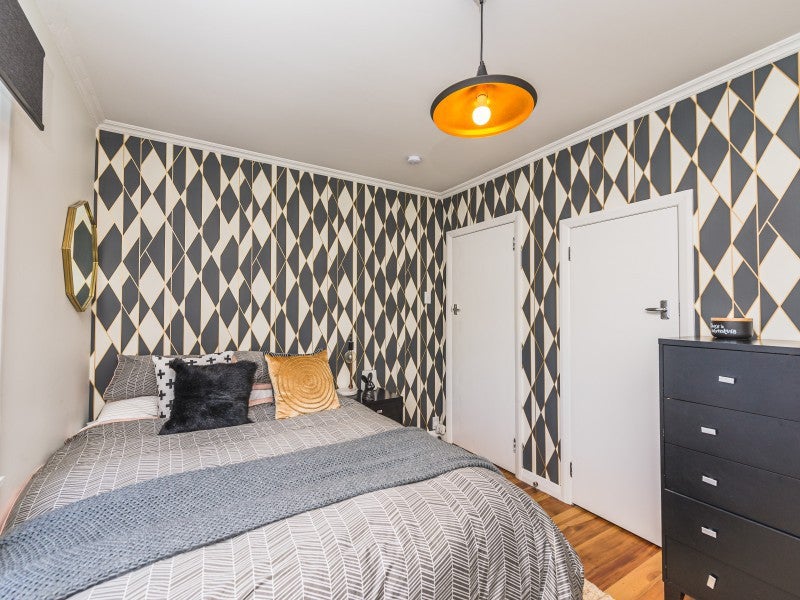 18 Raine Street, Whanganui East, Whanganui - Carousel 24