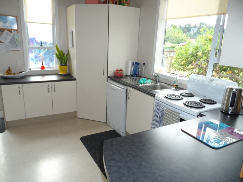 3 White Street, Whanganui East, Whanganui - Carousel 2