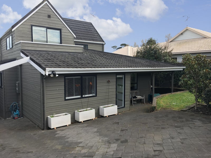 50A Tawhiri Road, One Tree Hill, Auckland - Carousel 1