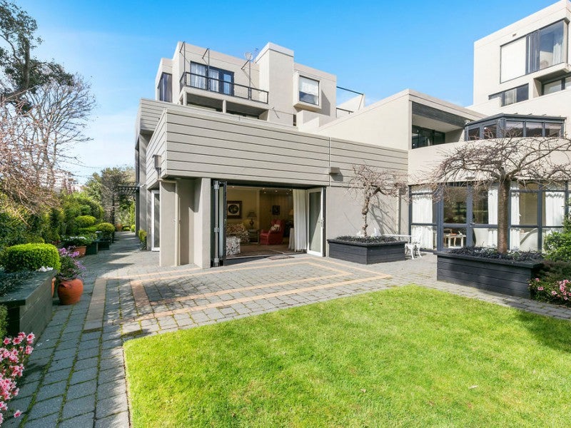 7/32 Hobson Street, Thorndon, Wellington - Carousel 2