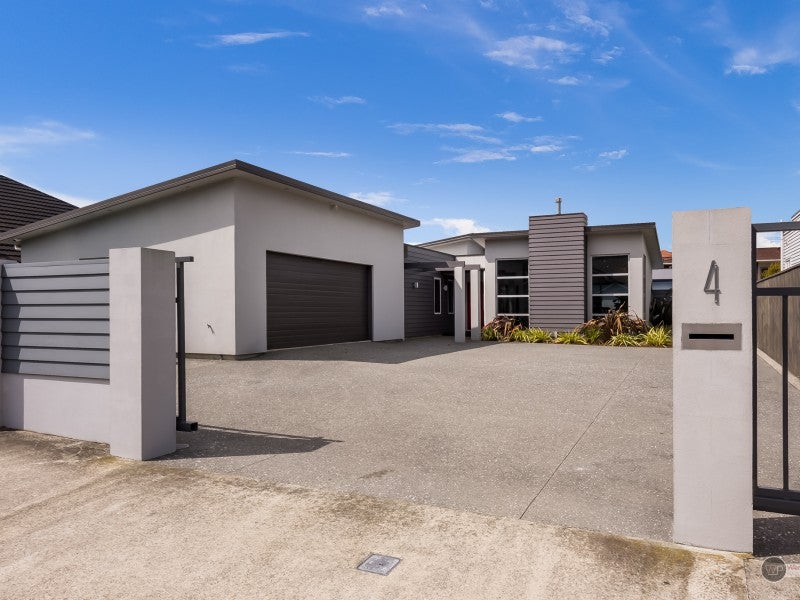 4 Cornwall Street, Hutt Central, Lower Hutt - Carousel 1