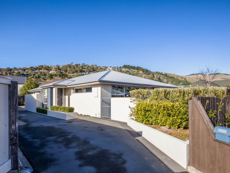 7 Herbs Place, Cashmere, Christchurch - Carousel 2