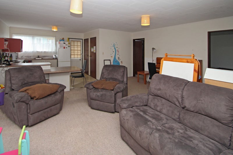 10 Winchester Place, Tamatea, Napier - Carousel 2