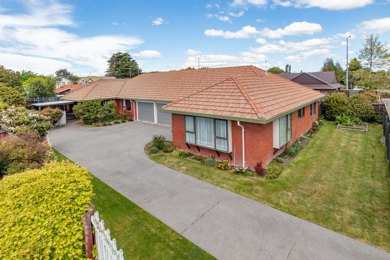 1/4 Withells Road, Avonhead, Christchurch - Carousel 2