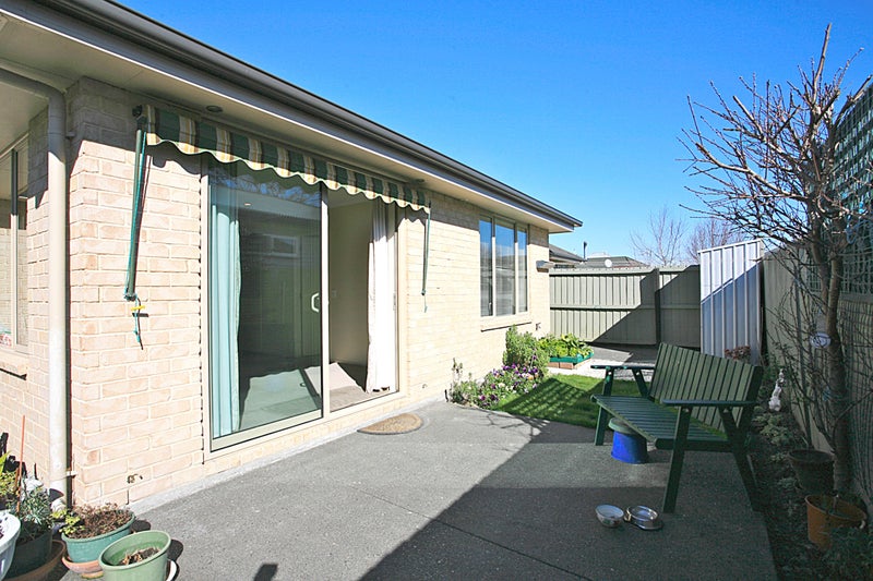 10C Richill Street, Belfast, Christchurch - Carousel 2