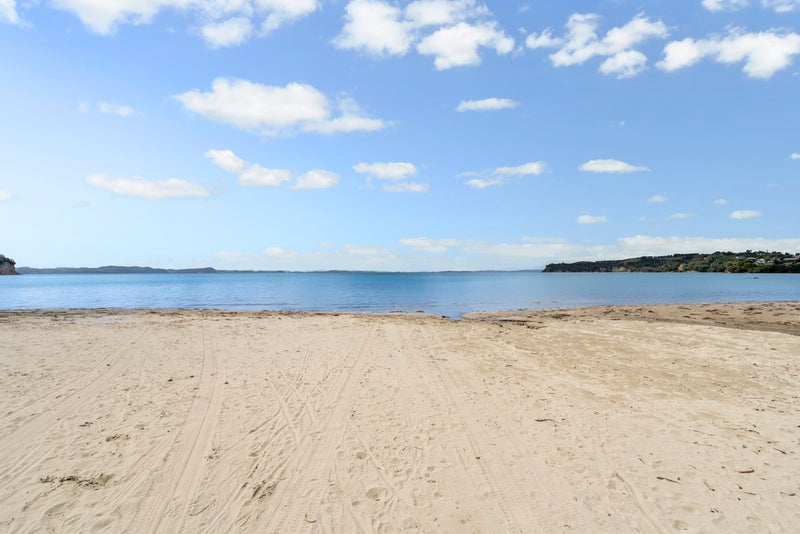 87 Ladies Mile, Manly, Whangaparaoa - Carousel 2