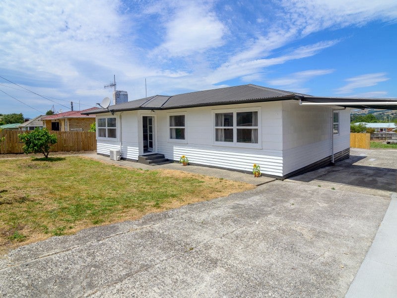 18 Turner Drive, Western Heights, Rotorua - Carousel 1